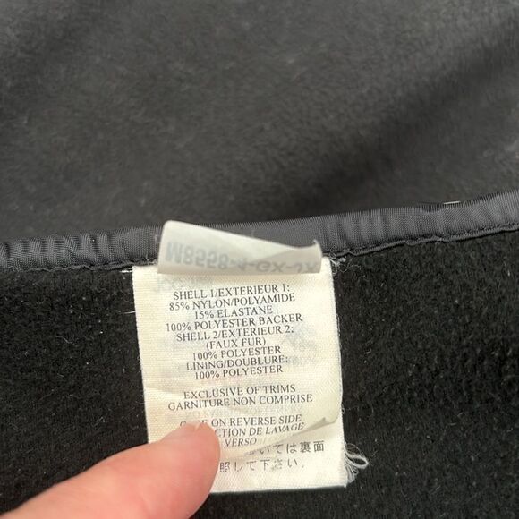 Marmot Vest Women’s Size Large - Picture 8 of 9